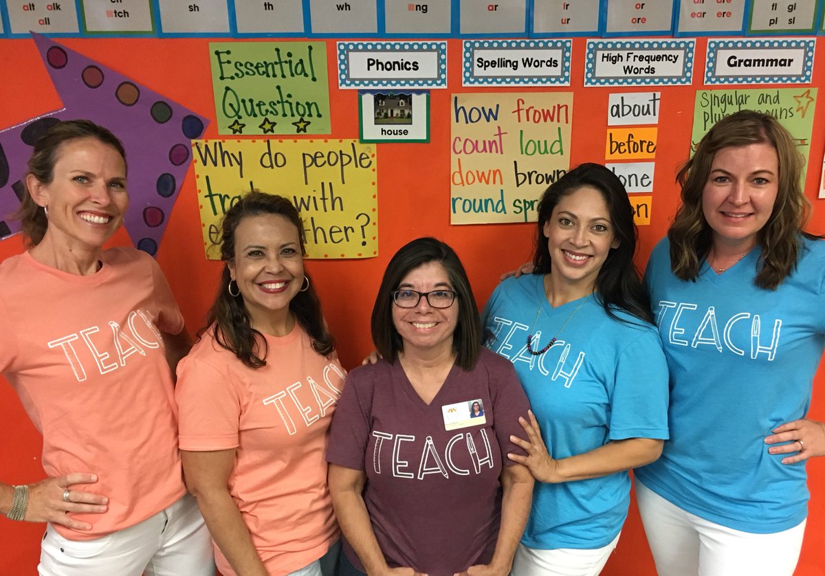 TotallyTeachy's tweet photo. Loving our new TEACH T-shirts!!! @mrsochoa606 @DonnaHann3 @ktrubee1 @mrswhitney801 @DCAComets #carreoncomets #teachcreatemotivate https://t.co/rOV6XJpUni