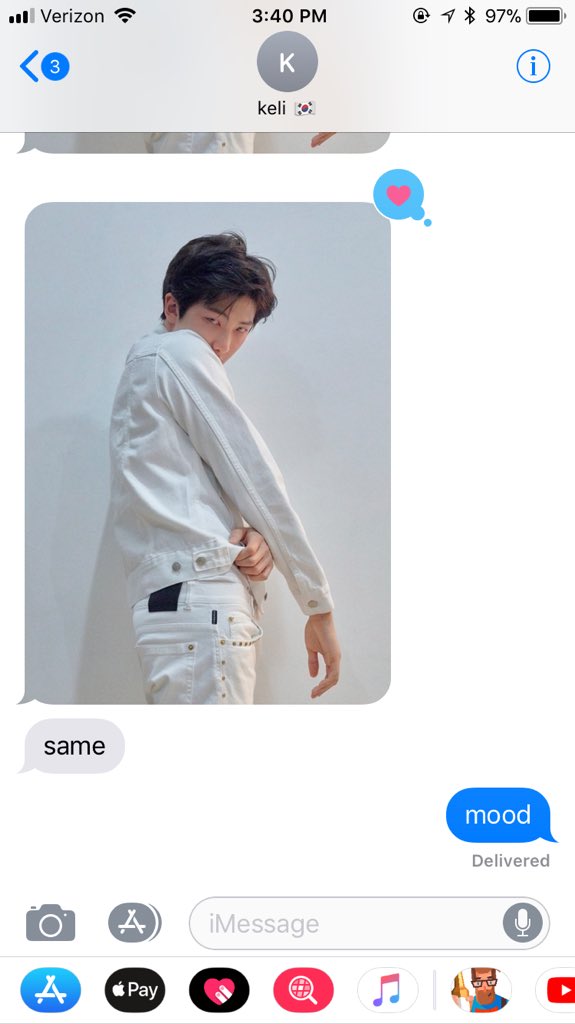 taehyung pics tweet media