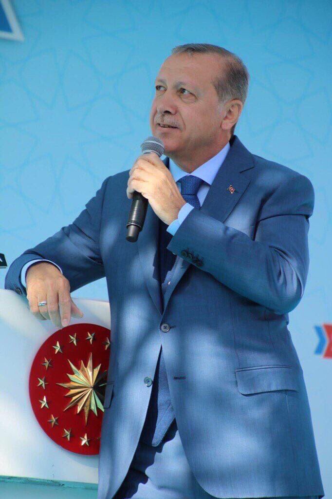 abdulhamidhan34's tweet photo. Seni yalnız bırakmayacağız Reis.
#DEVAM https://t.co/Gr7Iz1RIio