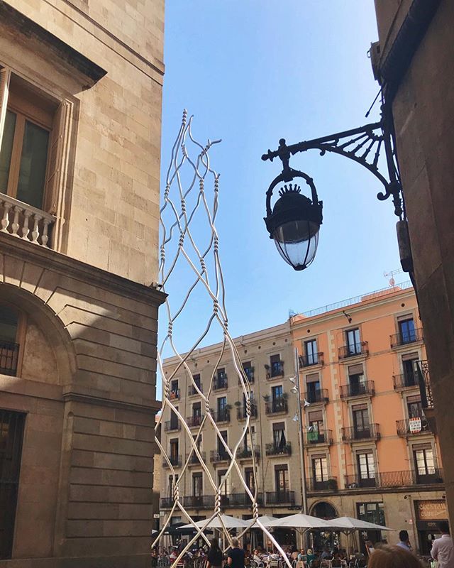 juliafters's tweet photo. Allez, avant-dernière photo de Barcelona 🙈
•
#juliagotravel #mloat #barcelona #igersbarcelona #espana #igerscatalunya #catalunya #espagne #igersespana #weekendbreak #citytrip #citybreak #travel #instatravel #travelgram #visitbarcelona #igerseurope #e… https://t.co/n87eM8u2IT https://t.co/fHHoRJ15H3