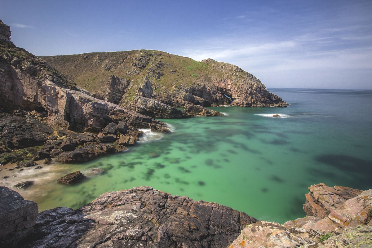 larose_desvents's tweet photo. Coucou les amis! Suite à mon passage en Bretagne, et, comme à l'accoutumée, je vous mets à disposition un petit montage vidéo. Enjoy!
#Bretagne, #Printemps, #Video, #Mer, #Soleil
https://t.co/SqAgFNcQjb https://t.co/GVvZRuBBZK