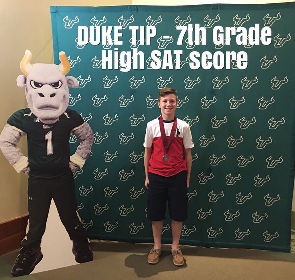 adams_rrms's tweet photo. Congrats, Brandon!! #heisroyal @Royalmurph_RRMS @RRMSRoyalKnight https://t.co/BBjn2BK1og