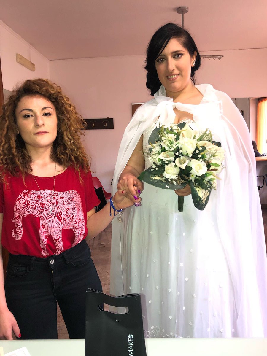 PardoGiuseppe's tweet photo. Gran finale per il #makeupconcept di #enzodanna in ACCADEMIA RAL di #visagismo & #trucco .
Straordinarie performances.
#unascuoladiidee #scuoladiestetica #scuoladiformazionecentroral💄❤️💣 #scuoladiesteticacentroral #folliow #makeup #parrucco
https://t.co/Yblj3AdLGH https://t.co/ATLPEKPbAG