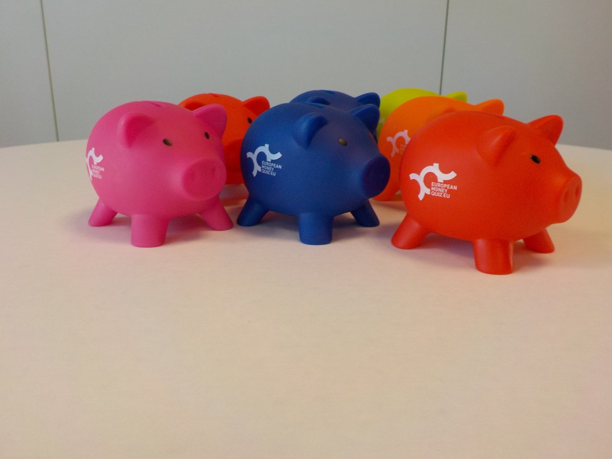 cba_cz's tweet photo. #czechba – v dnešní soutěži #EuropeanMoneyQuiz zvítězili všichni, ale gratulujeme šampionům z Polska! #EBF #EMQ18 #EMW2018 #financialeducation https://t.co/nHLcPHmTaG