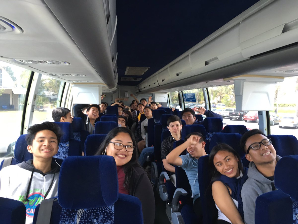 cihssports's tweet photo. And they're off to Lakewood high for boys volleyball first round CIF Game #goraiders💙💛⚓️ https://t.co/uZp9L9pXbh
