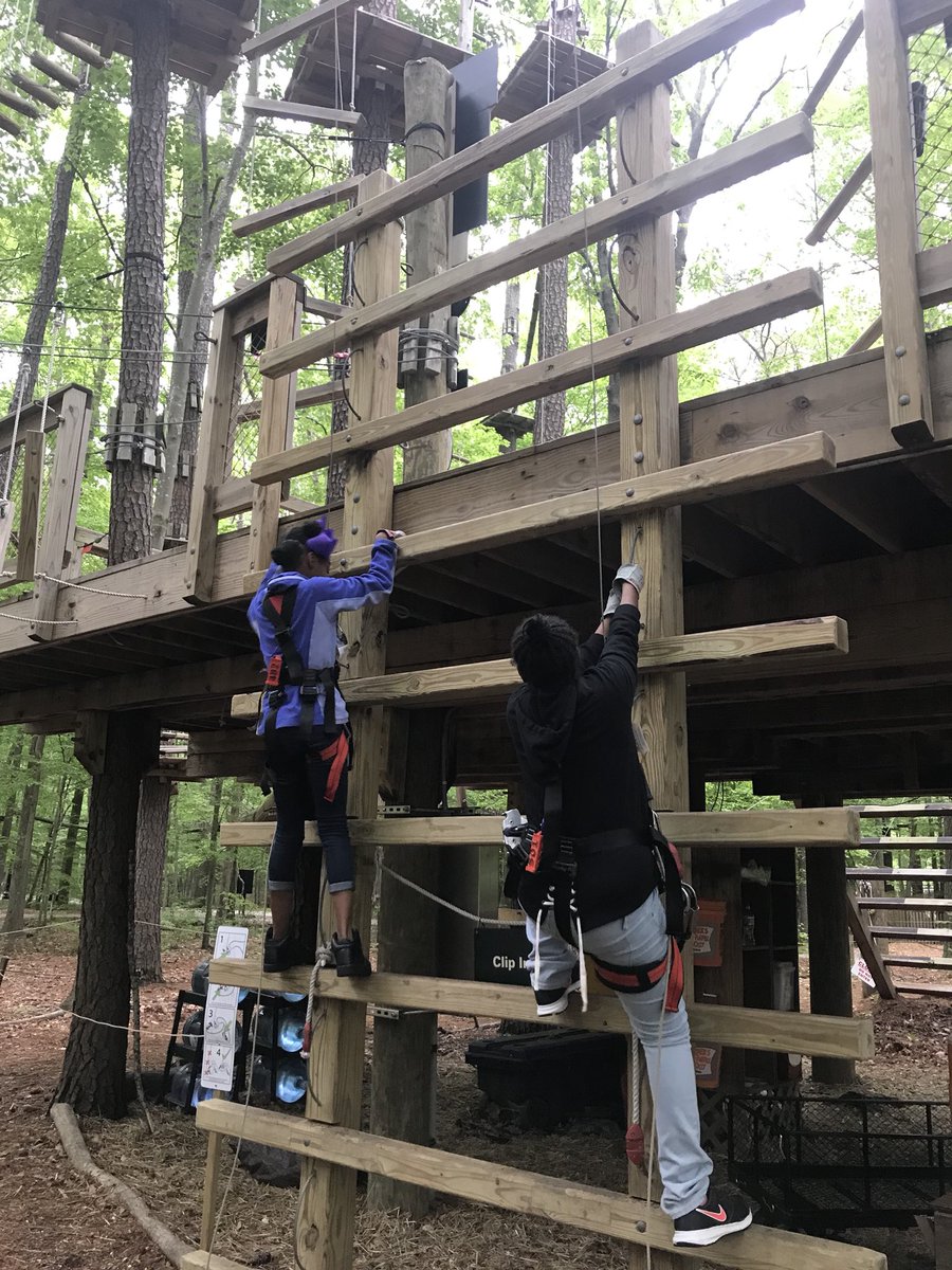 Katie Hanson tweet media