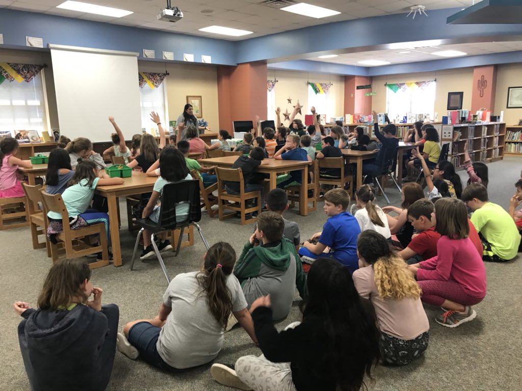 RCES4th's tweet image. These awesome fourth graders were honored by the Greater Blanco River Authority for their awesome essays about water. 💧💦🚰 Photo 1 is of our first place winners! 💕 @RCESLittleHawks @Supt_comalisd