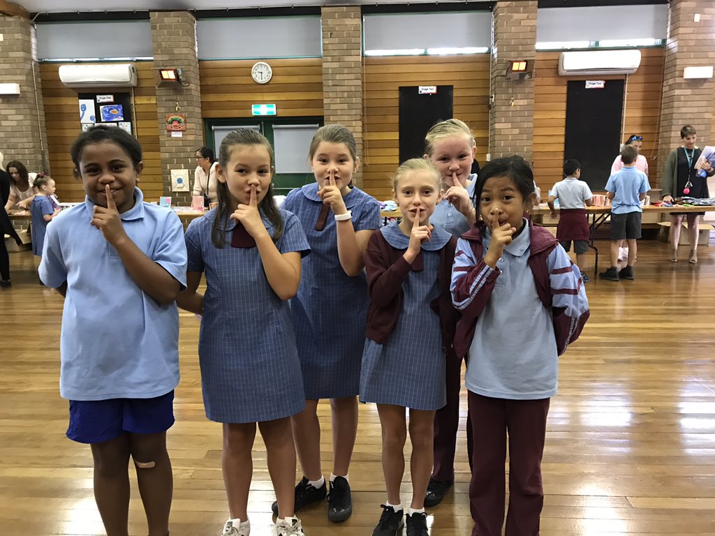 kylie_lyneham's tweet photo. A successful Mothers' Day Stall at @SackvilleStPS. A coordinated effort from staff and parent volunteers. Some Ss practising how to keep a secret till Sunday. @jasdemanincor @SuellenMair @new71k @_iEndo https://t.co/Hq4Aco6fSW
