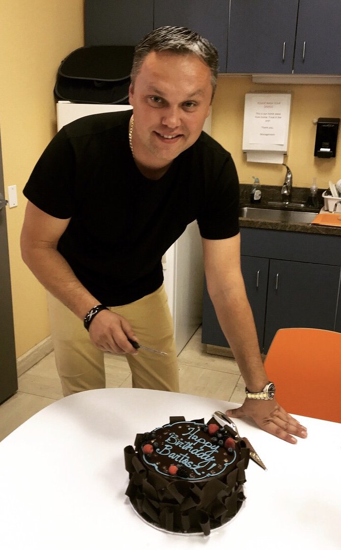 freevoltusa's tweet photo. Under your leadership, we have all succeeded more than we could have ever imagined with only more to come. Thank you and happy birthday, Boss! #HappyBirthday #ToTheBestBoss #FreeVoltFamily https://t.co/1bI8YRm8ZX