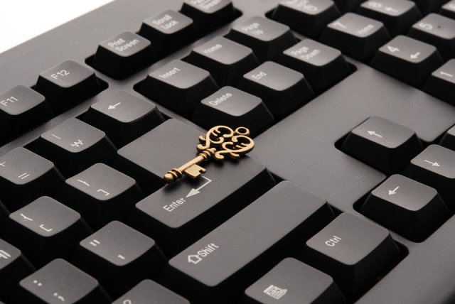Leon_Aregon's tweet photo. How to retrieve the license keys for your FireEye appliance, check out this article: ￼ (link: https://t.co/BYfwAchcXy) https://t.co/zMFjYHptq9 https://t.co/UBFV2xlc0B https://t.co/umQhdmOFnO