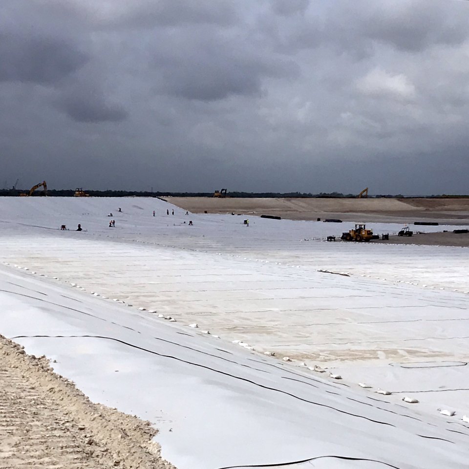 COMANCO's tweet image. @COMANCO Progressing Extremely Well in #Louisiana
SAFETY ★ QUALITY ★ SERVICE
#ConductiveWhiteLiner #SparkTesting #Geomembrane #QUALITY #GypsumStack
comanco.com/blog/comanco-p…