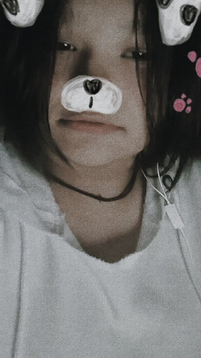 theoozzz's tweet photo. Oi meu nome é Ingrid,e achei legal essa tag,vim participar mesmo não gostando de min mesma,não consigo me aceitar,mas queria participar então é isso ♥
*Vou ficar com bastante vergonha meu deus* 😂♥♥♥
#AutoEstimaPraCimaArmy https://t.co/Om6tc0tXqB