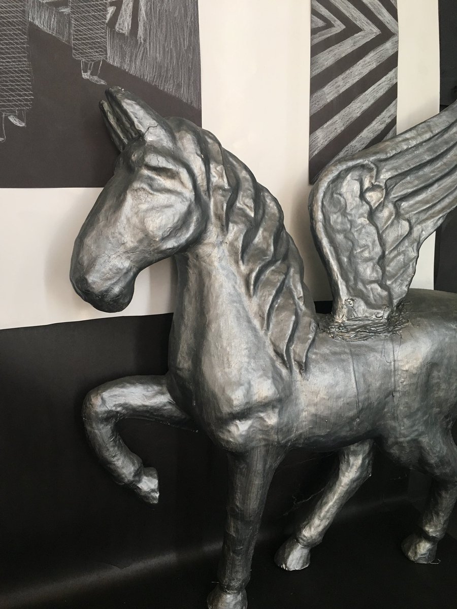 CAHSIntro's tweet photo. Class of 2022....please join your fellow Pegasus Nation this summer (July 10, 11, 12) 8:30-12:30 for our Freshman Summer Experience. Get to know us, your building, meet new friends, and get summer reading help. https://t.co/2MUdNaacen