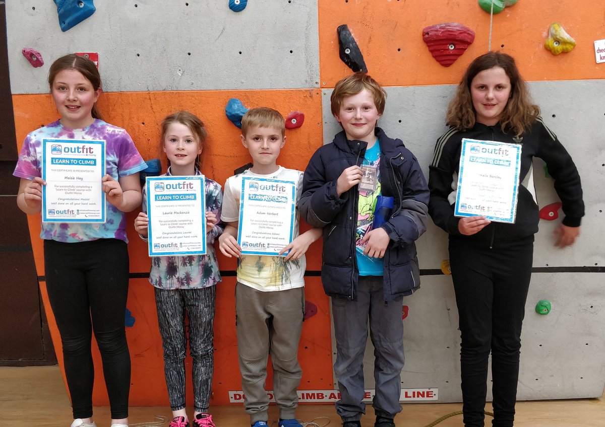 OutfitMoray's tweet photo. Well done to all our young climbers who completed their 3 week 'Learn to Climb' course tonight. Gr8 to see new hobbies being formed, ready to join local clubs. @Simonstrasdin @sportinmoray @ActvSchlsMoray @TheMorayCouncil #learningandadventure #whatwedo https://t.co/E3ASa73wTG