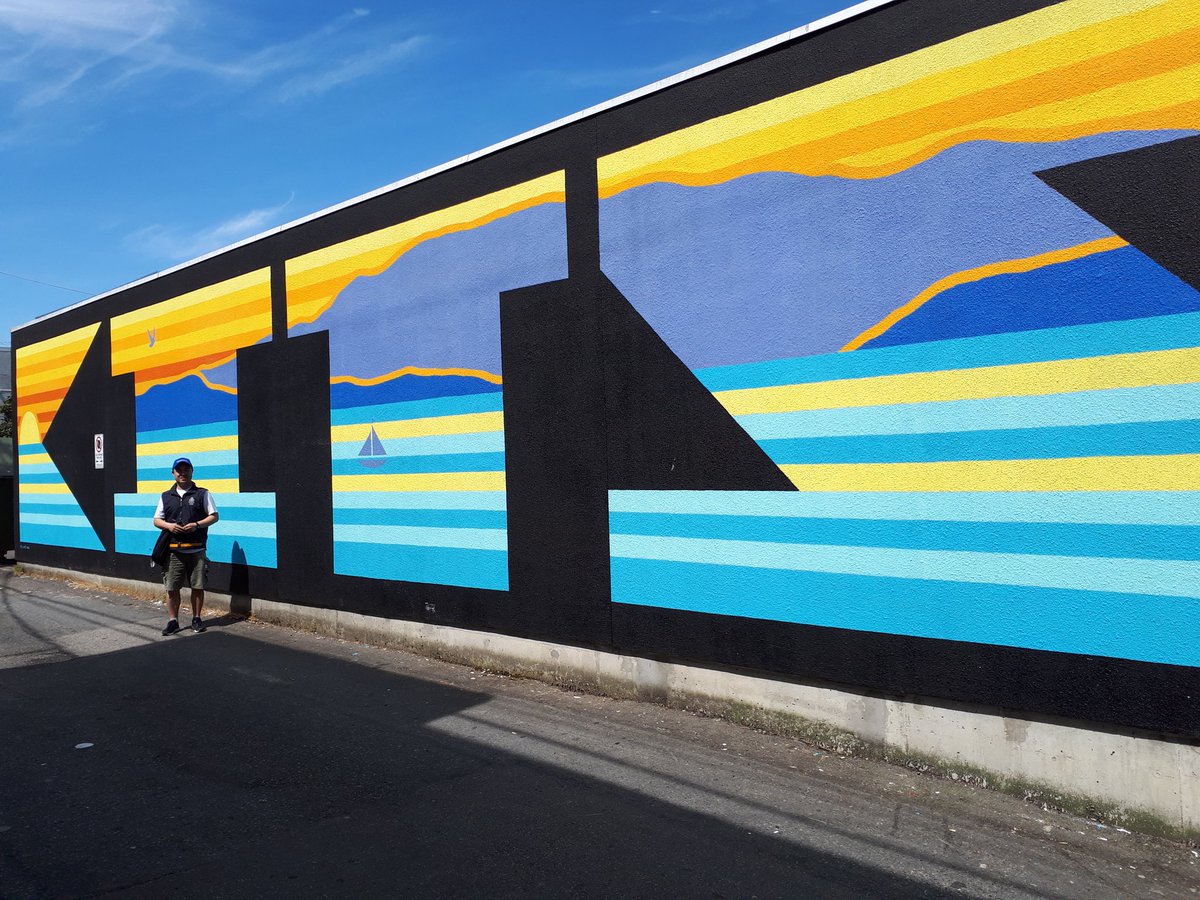 KitsFairCPC's tweet image. Hello #Kitsilano! Heading to the beach? Let's #LockOutAutoCrime! Keep valuables out of plain view - loose coins, chargers, bags - #thieveswillstealanything. #LockItOrloseIt @icbc @VancouverPD