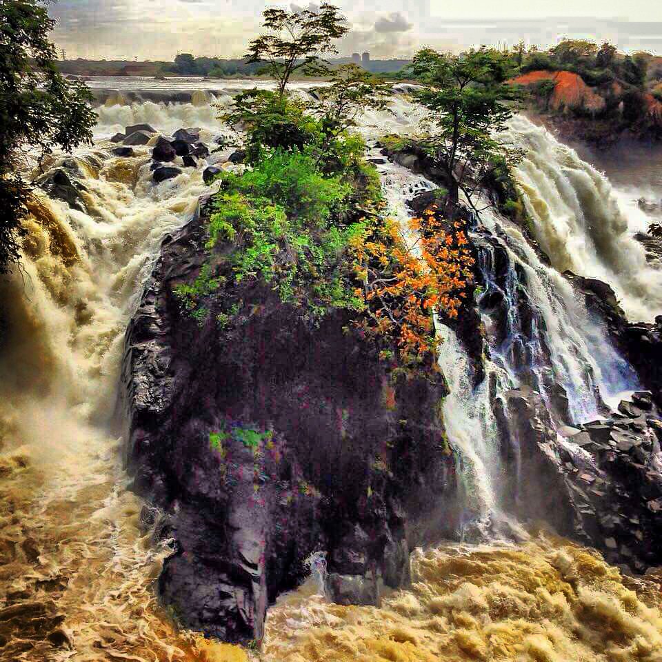 Traveloving1's tweet photo. Parque la llovizna, Puerto Ordaz, Venezuela

#travel #travelphotography #photography #travelshots #travelpics #trip #lovephotography #waterfall #wilderness #nature #naturephotography #natureseekers #naturelovers #venezuela #puertoordaz https://t.co/UxzDTBoElx