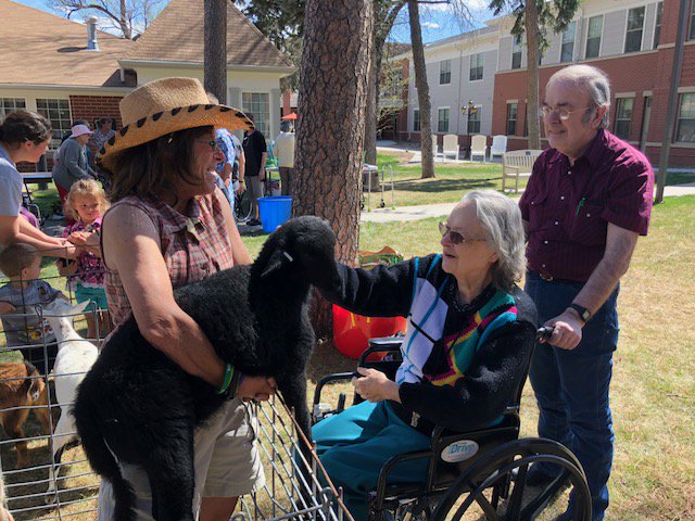EbenEzerCares's tweet photo. Spring has a way of bringing all the senses alive! Plants, fresh vegetables, and babies of all breeds filled the day with fun and smiles. #EbenEzerCares #springtime https://t.co/ueofg3YFiH