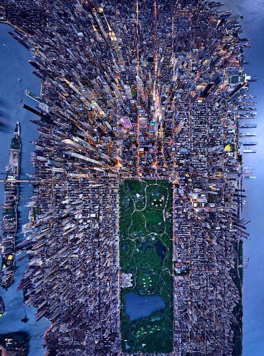 Benazdia's tweet photo. Manhattan vue du ciel ! https://t.co/l8clefXv9I