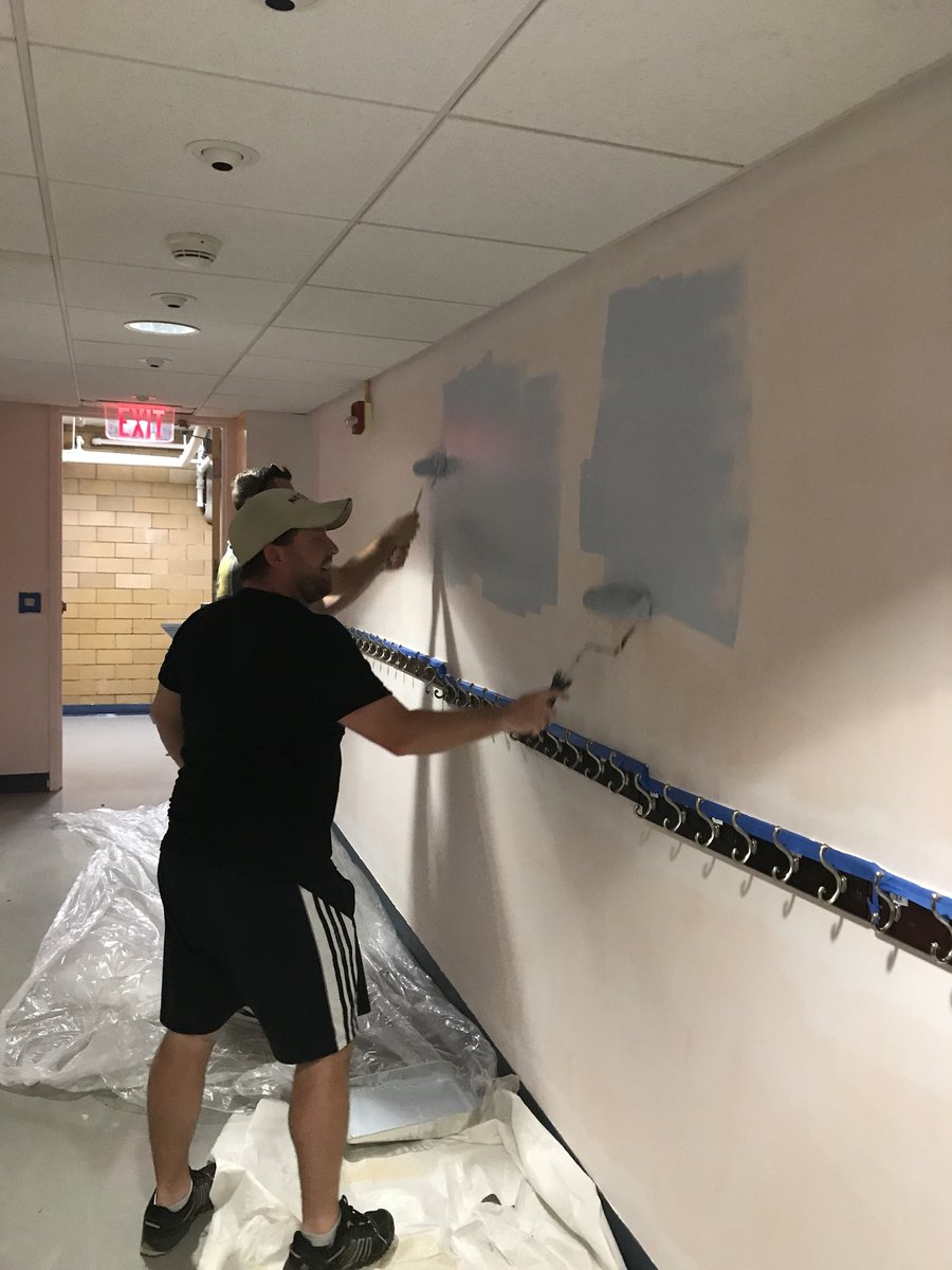 naikeystone's tweet photo. We spent our afternoon at our local @SalvationArmyUS painting their basement for #2018SIORServiceDay! Luckily we had the tall guy, @Willems3Steve to help us! Thanks to everyone that participated...and now it’s time to celebrate Steve’s birthday! Cheers! @SIORPhila @SIORglobal https://t.co/P9MOe7H4mO