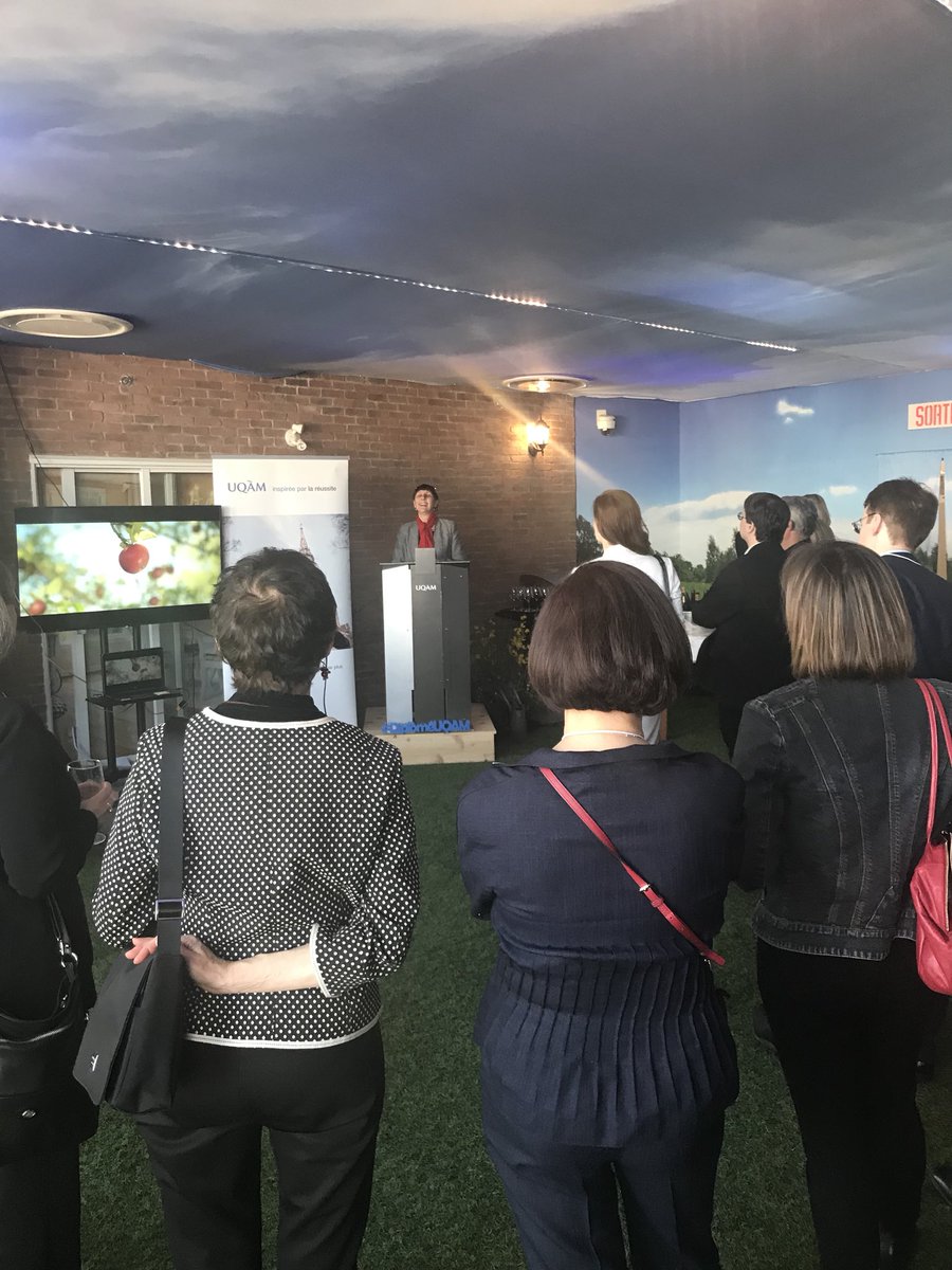 Mbadr_mtl's tweet image. la nouvelle rectrice de l’UQAM Mme #MagdaFusaro rencontre les membres des conseils de diplômés @UQAM_Diplomes @UQAM #mobilisation #100millionsdidees💫 #Versle50e🎊 #almamater👨🏻‍🎓👩‍🎓 #rayonnement🙌🏽 #uqammoment📸