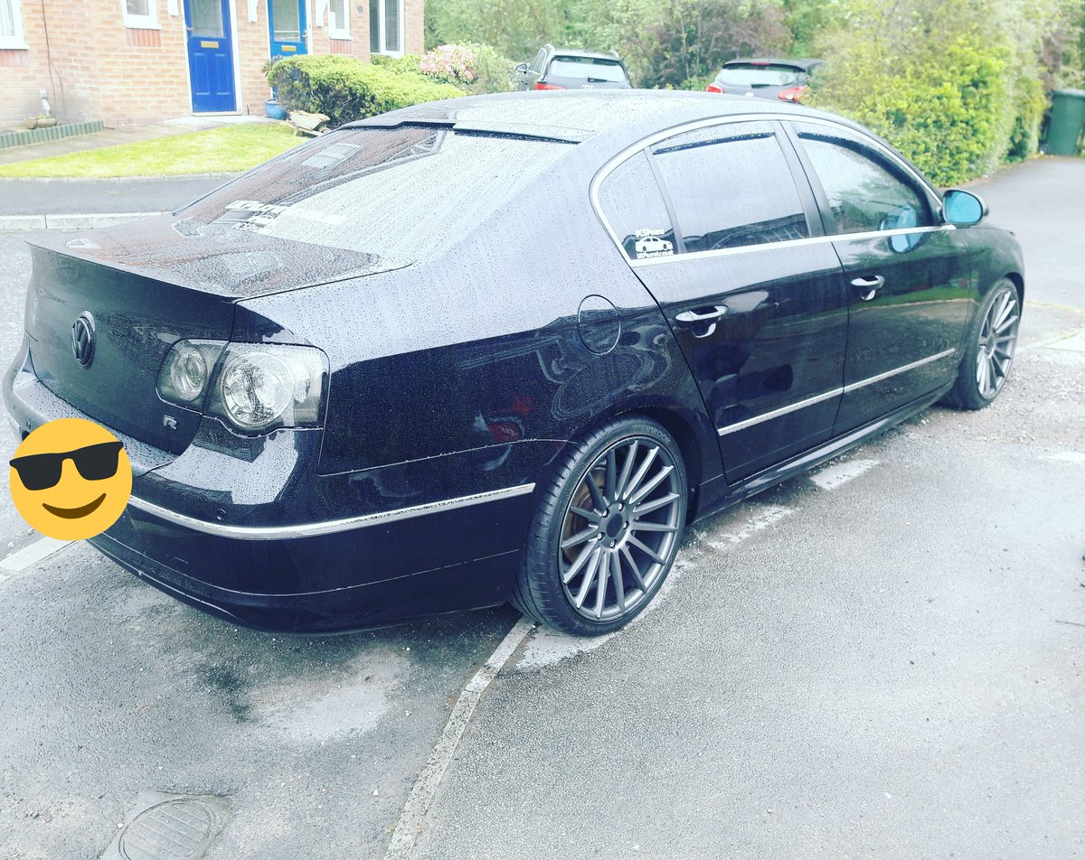 UKPASSATS's tweet photo. Cleaning day with some new Csp Detailing products today @CSPdetailing #ukpassats @UKPASSATS #vwpassat #scientificallyadvanced https://t.co/E9IWXYrqXz