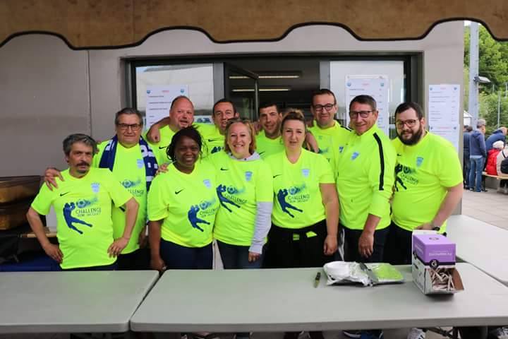 FCLSD69760's tweet photo. La #TeamBuvette du Tournoi Qualificatif #ChallengeRJ18 !
Vous pourrez les retrouver le week-end du 23&amp;24 juin pour le #ChallengeRémiJacquet2018

Est ce que le @FCBuvette valide notre Team ? 😀 https://t.co/t0zyHEHVwB
