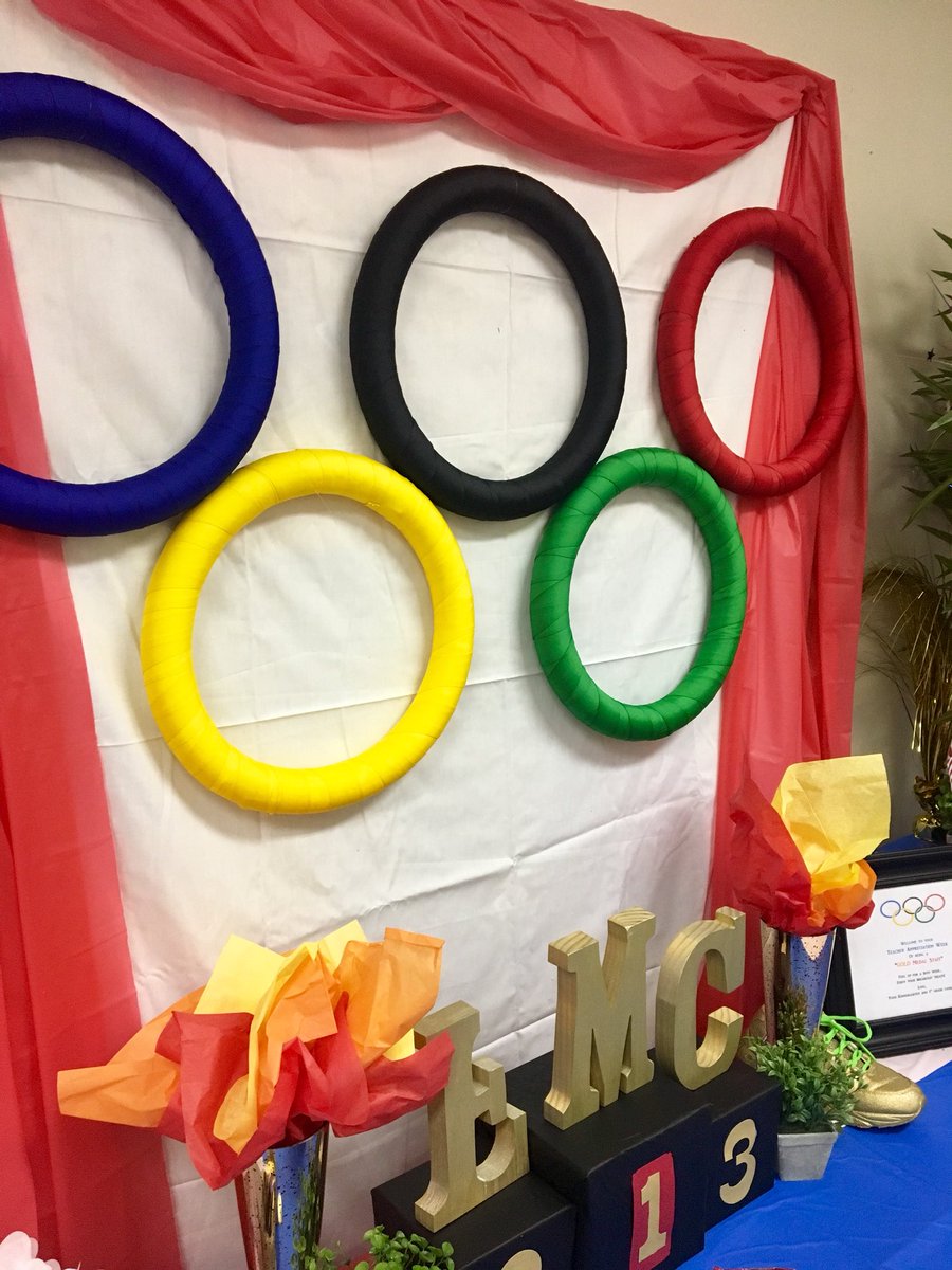 Thank you H &amp; S and EMC parents for such a great week! <a href="/SASD_EMC/">E.M.C. Elementary</a> #TeacherApprecationWeek