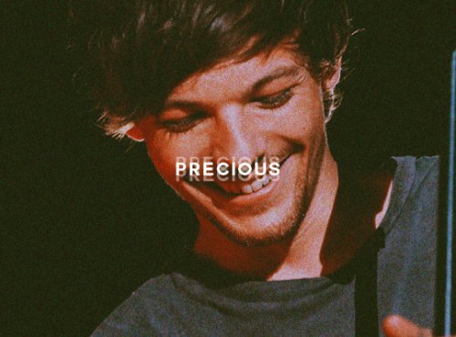 WhyLarryIsReal's tweet photo. sunshine https://t.co/hzOppFLeQs