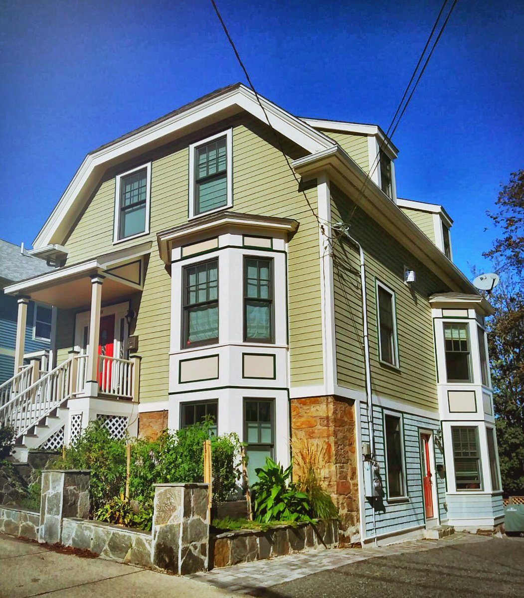 level5pntgllc's tweet photo. It’s Exterior Project Season! Let’s work together and make your house looking gorgeous again! #LevelFivePainting #ExteriorProject #ExteriorPainting #ArtOfVisuals #BostonianPainters #ExteriorDesign #MyHouzz #JamaicaPlain #Massachusetts https://t.co/HyIyz1CZLU