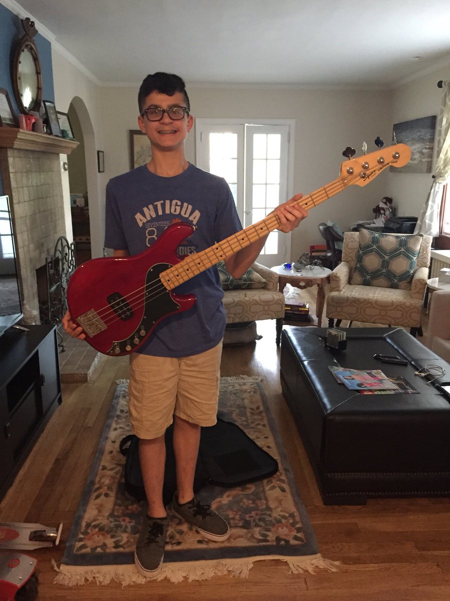 bankermom777's tweet photo. Crazy happy with new bass from @EmpireMusic. Thank you for the great customer service from Joe &amp; Company. Rock on! https://t.co/IMVgdkrzgn