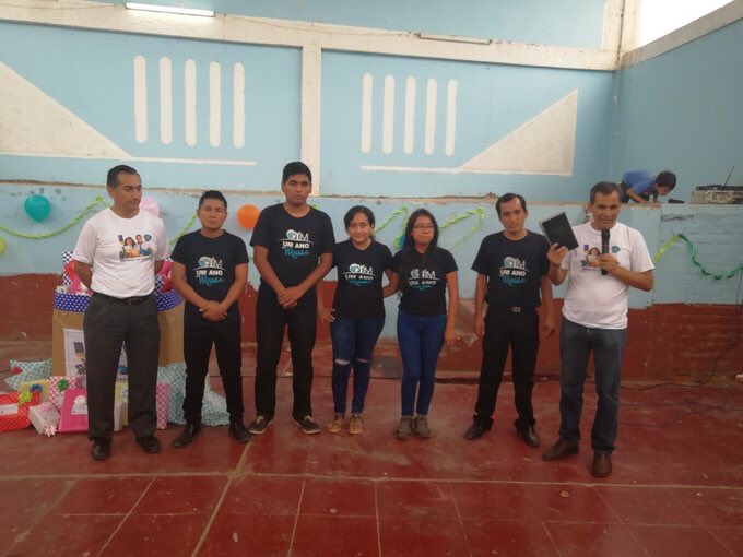 Pr_Bailon's tweet photo. Toda la @AdventistasMPN junto con sus familias, participando del #SabadodelNiño y #DiadelAventurero en Pacora, Proyecto de #MisionGlobal donde el equipo #OYiM plantarán una iglesia en el Proyecto #Caleb2018 
@oyimdsa https://t.co/u2Ir2Kh61n