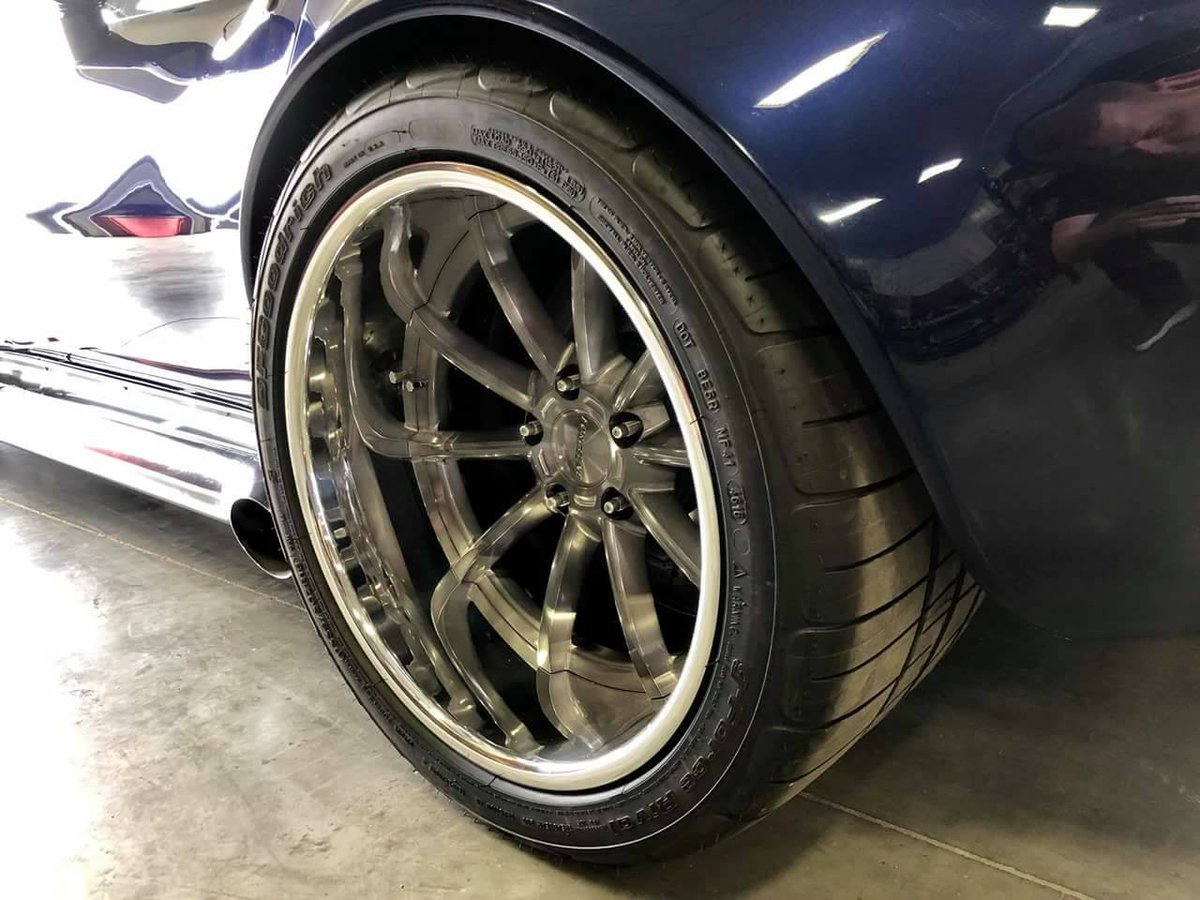 ForgelineWheels's tweet photo. The world’s first #LT4-powered #C3 #Corvette? Eric’s #protouring #Stingray on #Forgeline #ML3C has power and style! https://t.co/a5ev5mvjSv https://t.co/ExZiRL5Bki
