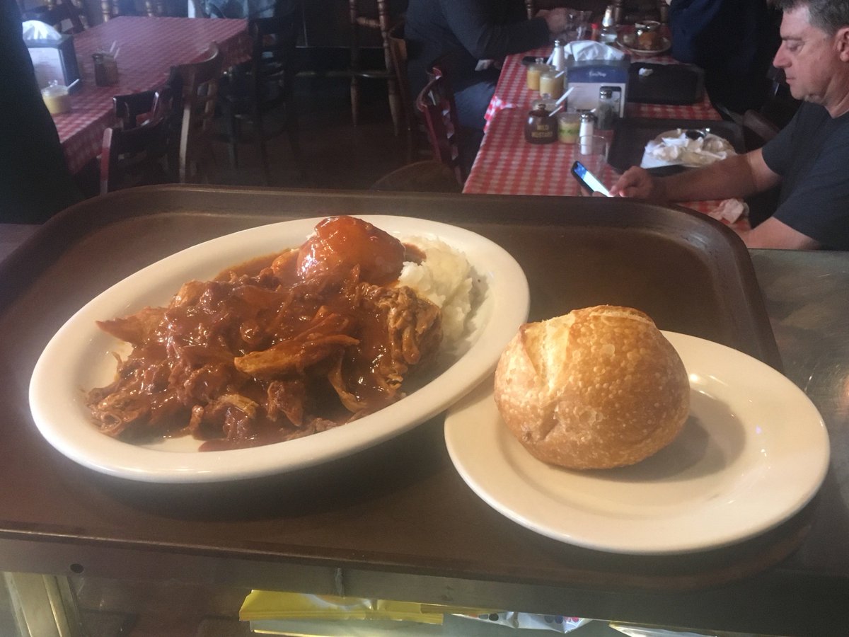 Come and enjoy today's pulled pork special with a cold beer while the <a href="/SFGiants/">SFGiants</a> beat on Phillies and the <a href="/warriors/">Golden State Warriors</a> face the Pelicans.