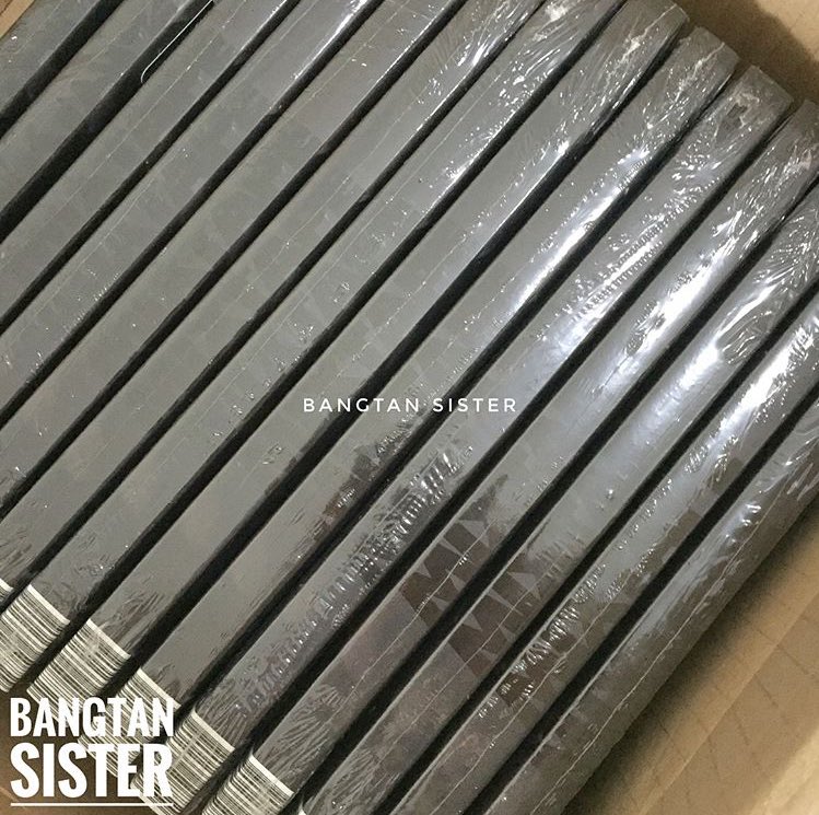 Arrived pre-debut Stray Kids album MIXTAPE