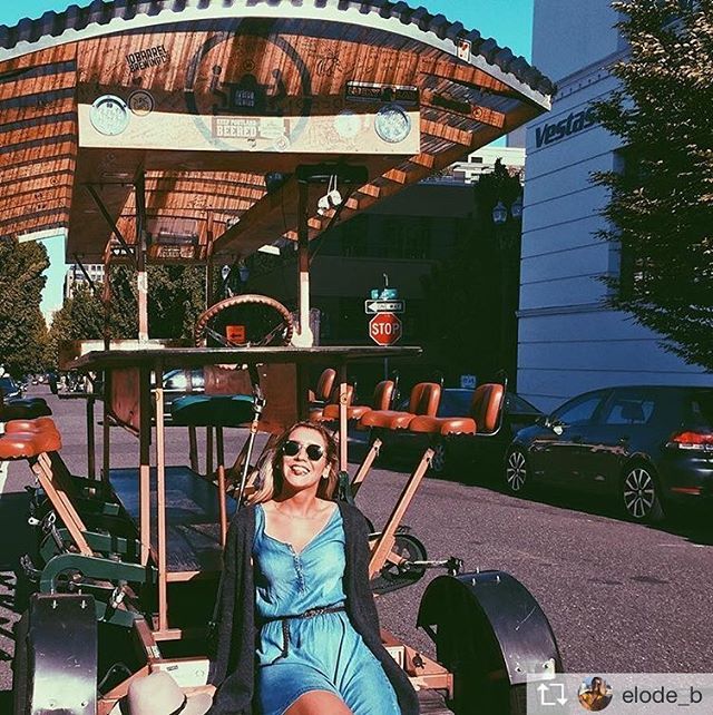 BrewCyclePDX's tweet photo. The sun is shining and we’re feelin’ good. Thanks for sharing @elode_b !
.
.
.
#beers #sunshine #pedalpower #brewcycle #brewcyclepdx #pedalportland #portlandoregon #portland #portlandia #oregon #oregonian #oregonexplored #travelportland #travel #beers #beerstagram #sunshine … https://t.co/N3RyL0ZCY4