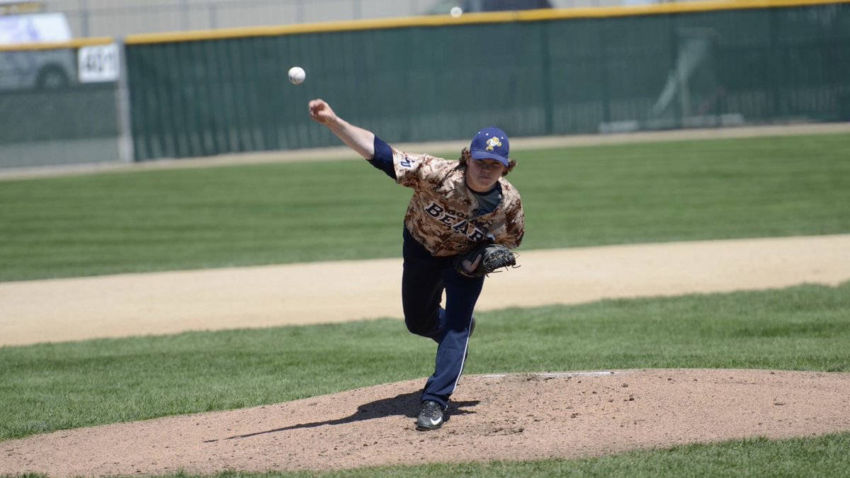 Congrats <a href="/GusBusVarland/">Gus Varland</a> on being named Pitcher of the Year in the NSIC. Great accomplishment for a young man who put in the work on and off the field. #begolden