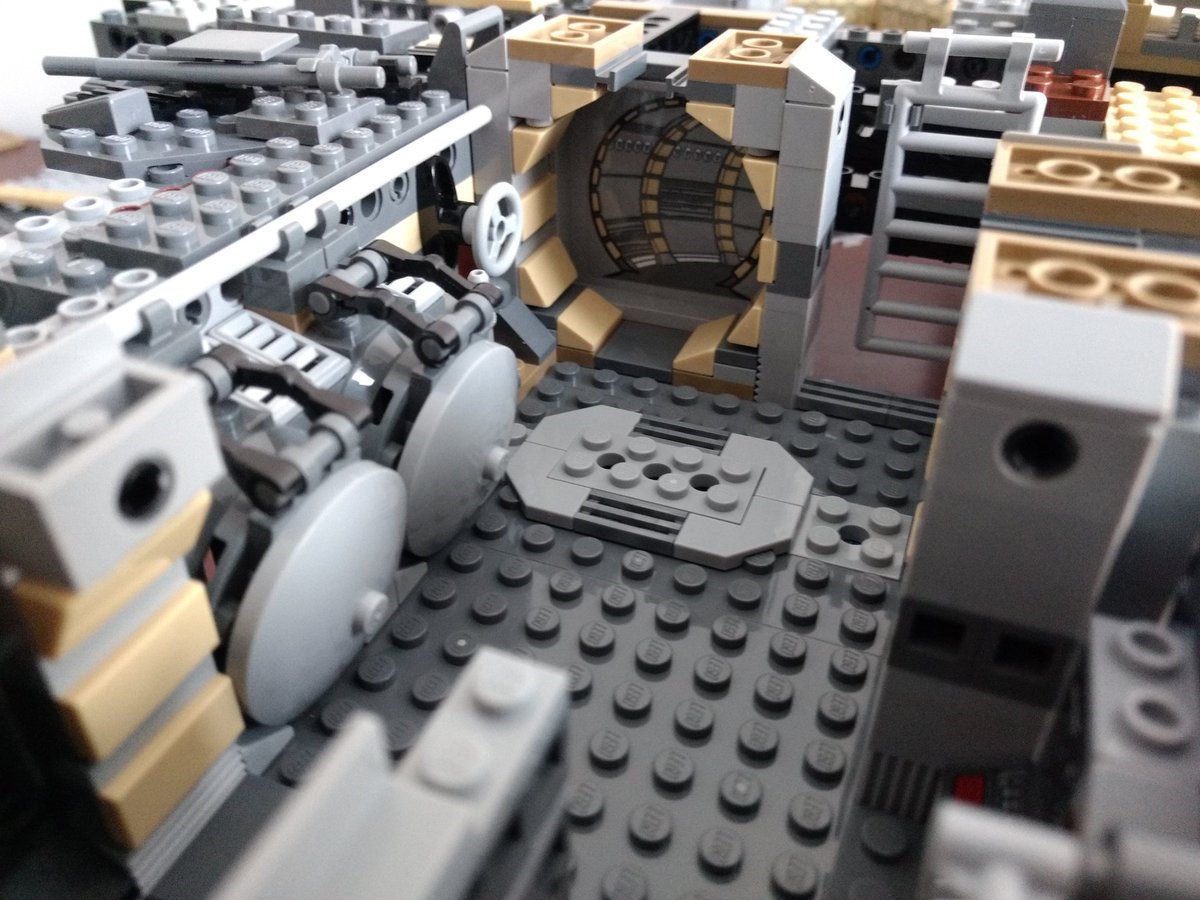 kremlincardinal's tweet photo. Day 4/5 progress: she's finally got the engines she needs to make .5 past lightspeed and nail the Kessel Run in less than 12 parsecs. Now we just need a roof and cockpit... #BuildingTheFalcon https://t.co/EisAygMeXt