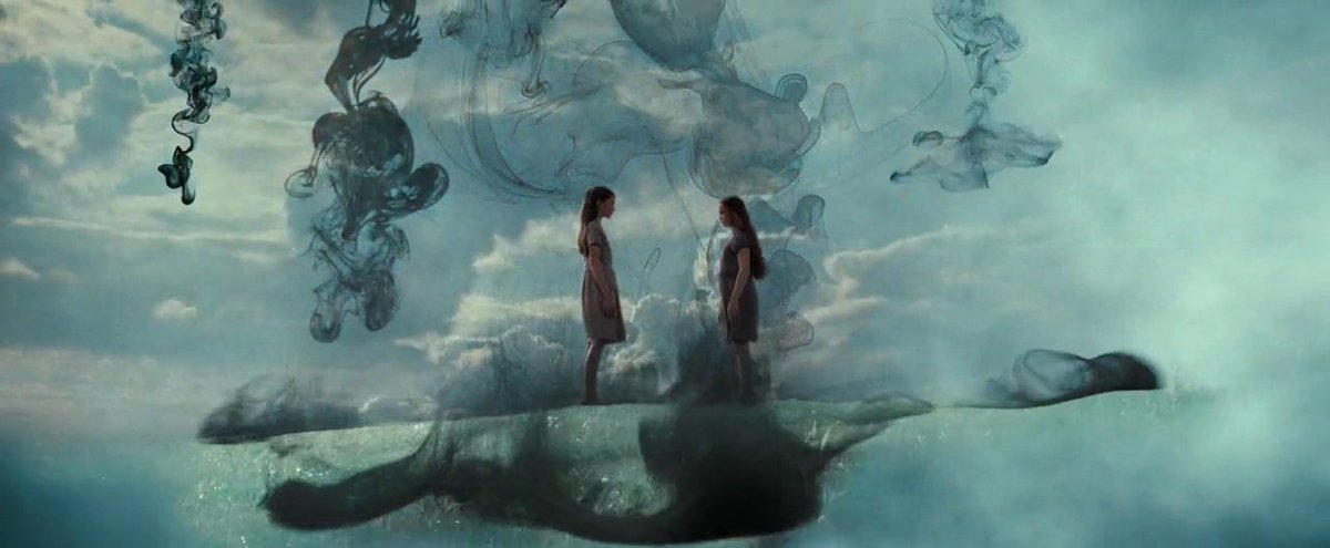 HARRY POTTER AND THE DEATHLY HALLOWS: PART 2 (2011)
DP: Eduardo Serra - AR: 2.39:1
Director: David Yates