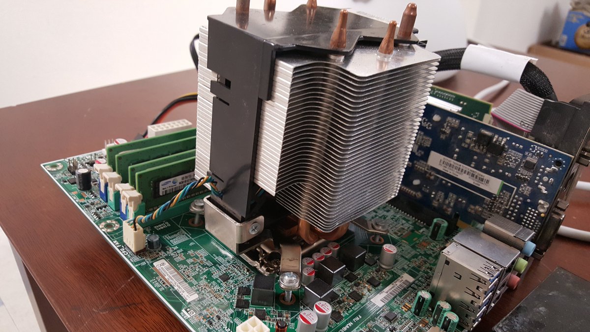 SarTech5's tweet image. Just working away. I also have affordable laptops for sale! Message, txt or call me 559-797-2005
75 bullard ave #1 clovis ca 93612