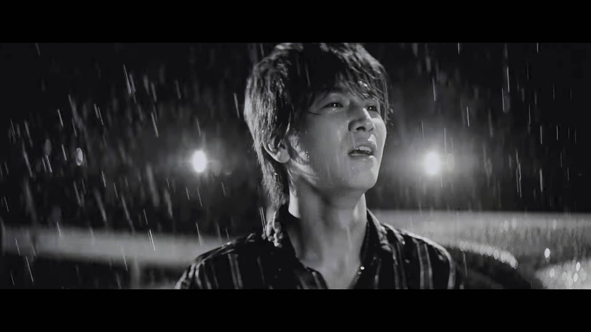 Exile 最新ニュース On Twitter 動画 Mv解禁 三代目 J Soul Brothers 恋と愛 美しいメロディと数々の名曲を生み出してきた小竹正人が手掛けた歌詞との世界観が絶妙に重なり合った 花火 C O S M O S 秋桜 に続く 三代目 J Soul Brothers王道の