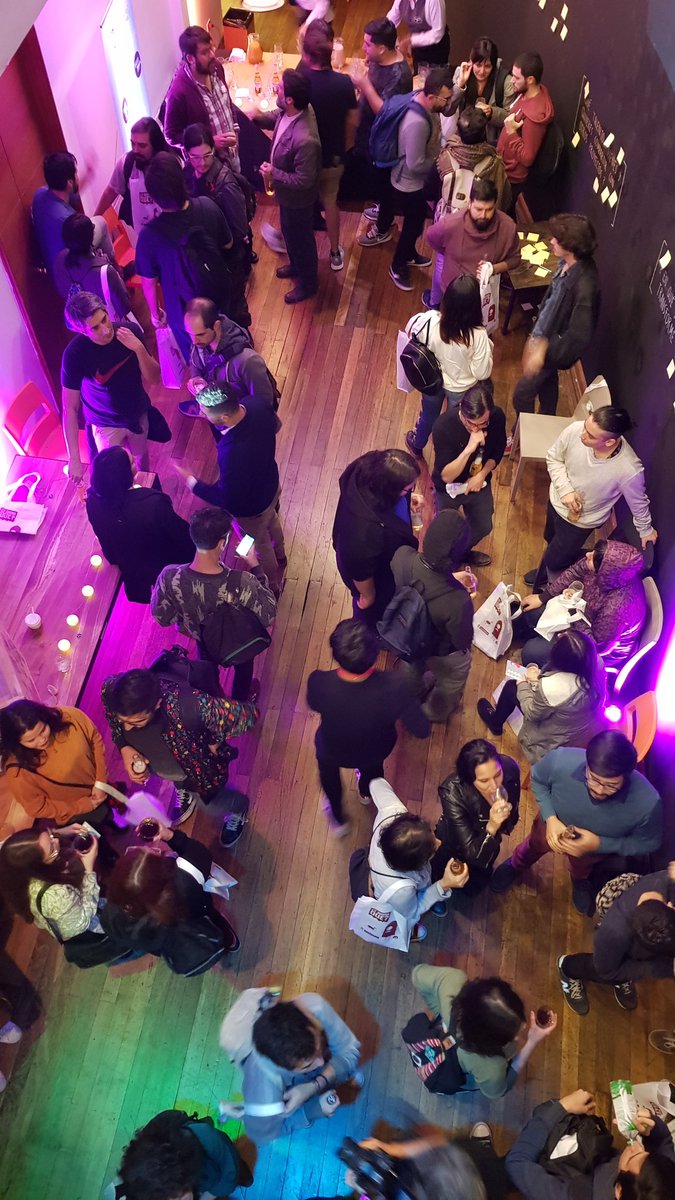 hubprovidencia's tweet photo. Hoy comienza el mayor desafío que hayan tenido estos artistas. Sacar adelante sus proyectos de la mano de increibles mentores. Aquí parte ¿Y ahora qué? Programa de apoyo a la industria CREATIVA y CULTURAL de #Providencia #HubProvidencia💪 https://t.co/TGweexbxRO