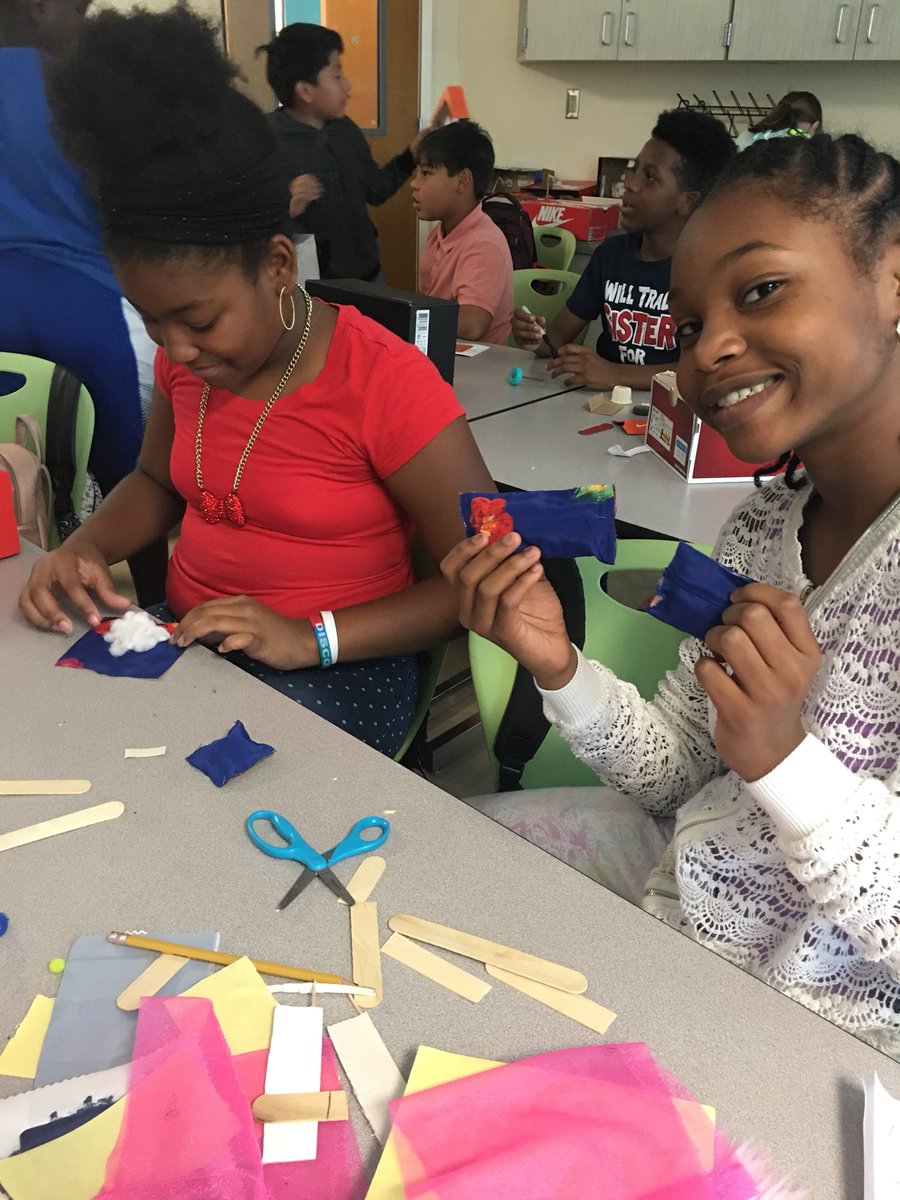 MrsQuadagnoTCS's tweet image. Today was very productive! #5thLearning #TCSscience #FigureItOut