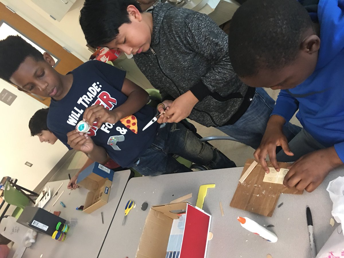 MrsQuadagnoTCS's tweet image. Today was very productive! #5thLearning #TCSscience #FigureItOut