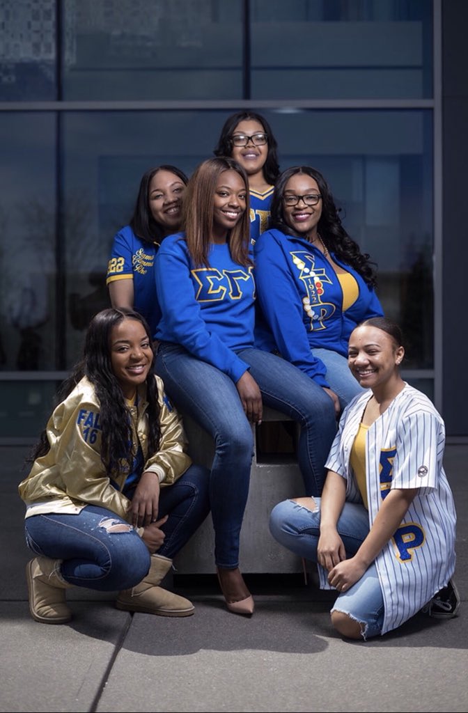AsToldByKortnee's tweet photo. Itβs about those pretty Poodles.....get you one πππ #SovereignIX #HE #LastCreatedBestDesigned #SGRho https://t.co/AzwjLQwuFZ