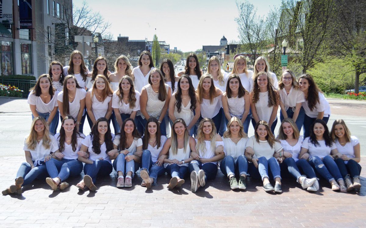 Indiana_KAO's tweet photo. ConGRADS to all of our graduating seniors🎓 We are so proud of all of the amazing things you have done for this chapter over the past couple of years. We will miss you! Best of luck✨🌟 TLAM always💛🖤 https://t.co/1DVzi4SAfE
