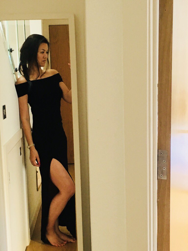 AliceLovesYoga's tweet photo. “I just wanna wear a moo moo” 🐄 Picks out this dress🤦🏻‍♀️.
.
 #extra #Dress #bbq https://t.co/SDNNLMCTfC