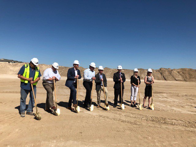 BonnevilleBuild's tweet photo. Yesterday's groundbreaking for Towneplace Suites was a huge success! #Bonnevillebuilders #TowneplaceSuites #TwinFalls https://t.co/jXF7vFUqFy