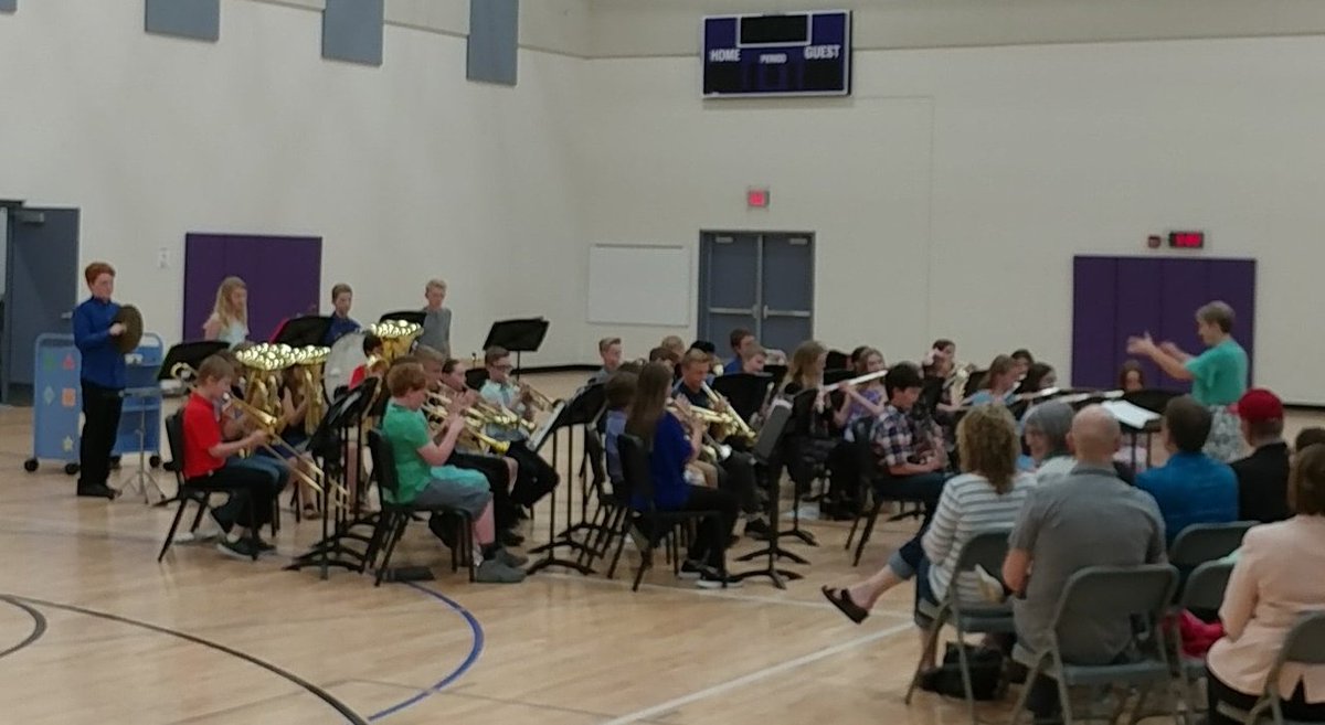 MrWedge5's tweet photo. 5th Grade Laketown Band serving up some sweet music tonight. https://t.co/IbFthnThao