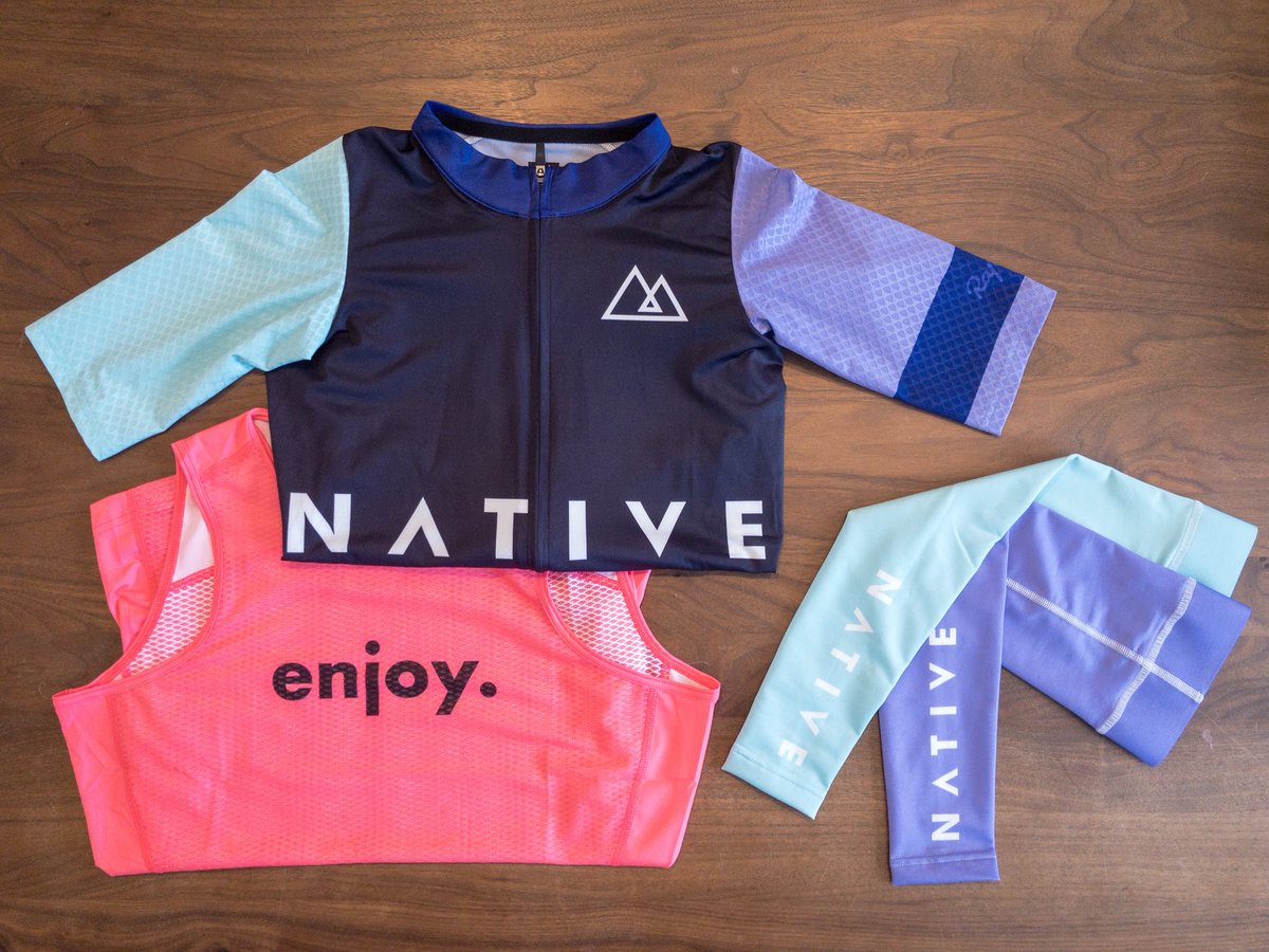 brianfung's tweet photo. Celebrating #newkitday! Awesome job on the design @nathanyoung! #nativeinthewild #raphacustom https://t.co/VpOU1pBZpr