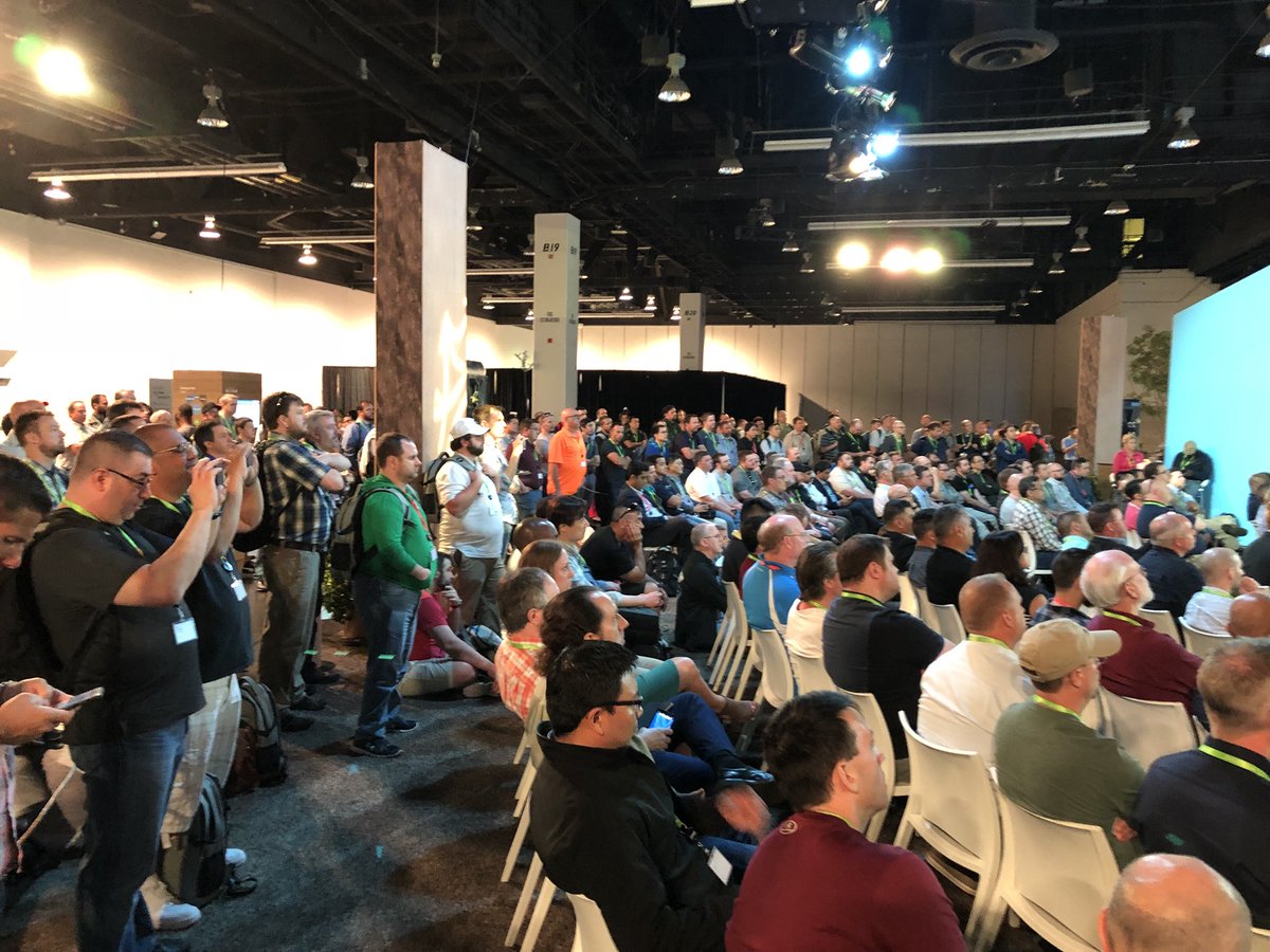 Drbaumann72's tweet photo. Awesome session with Craig Harmel and Steve Noel discussing Citrix App Layering and Active Active Data Centers SYN717 at Citrix Synergy #CitrixSynergy https://t.co/UMf5wYYURS